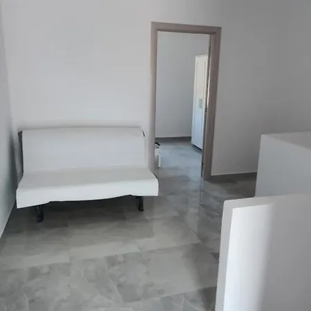 Heracles Apartment *